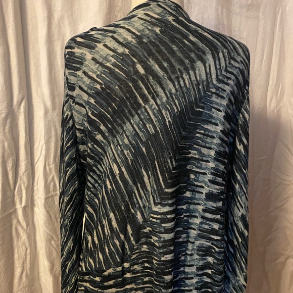NIC + ZOE lightweight ‘zebra’ print cardigan - Picture 2 of 4